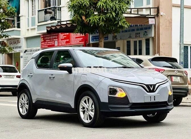 VinFast VF5 Plus tiện dụng trong việc kinh doanh