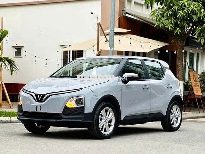 VinFast VF5 Plus tiện dụng trong việc kinh doanh