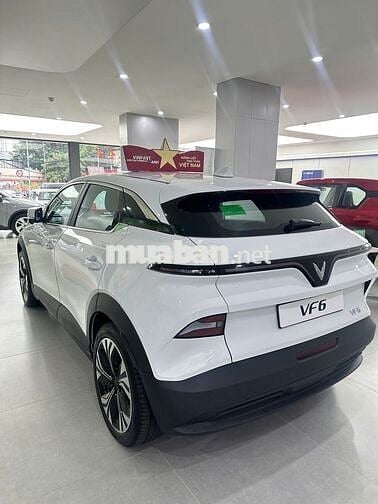 VF6 GIẢM 4% – TRẢ TỪ 146TR - MIỄN PHÍ SẠC 3 NĂM