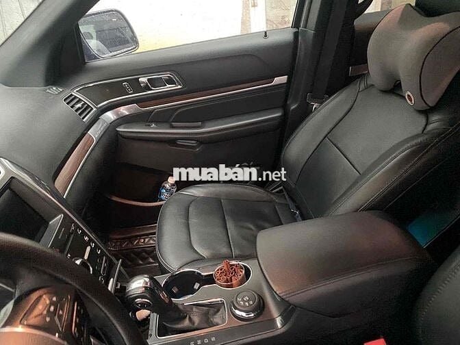 Ford Explorer 2018 2.3L Ecoboost - 74000 km