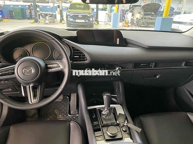 Mazda 3 2024 1.5L Luxury - 10000 km