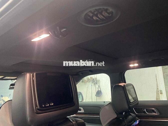 Ford Explorer 2018 2.3L Ecoboost - 74000 km