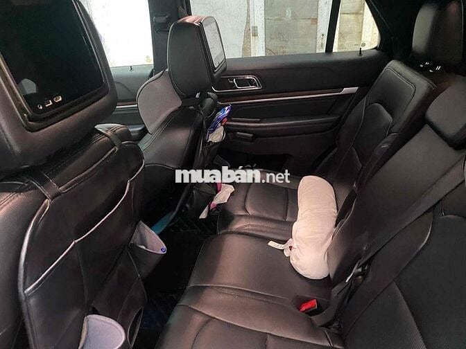 Ford Explorer 2018 2.3L Ecoboost - 74000 km