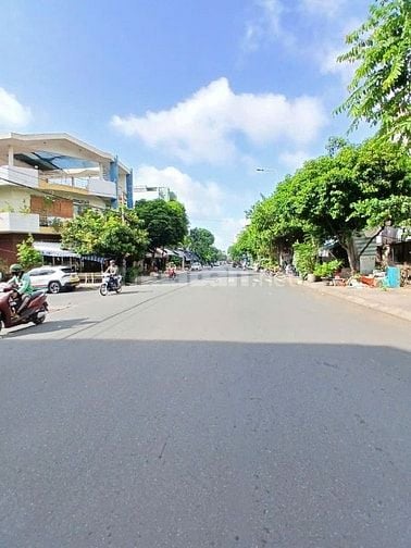 CHỈ 13,5 TỶ NHÀ BÁN Ở ĐƯỜNG SỐ 23 Q6 (4X18) 