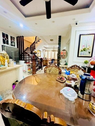 Nhà Đẹp Ô TÔ Chạy Vòng Quanh Nguyễn Trãi 92m, 5 tầng, mt 5.5m. 37.5 tỷ