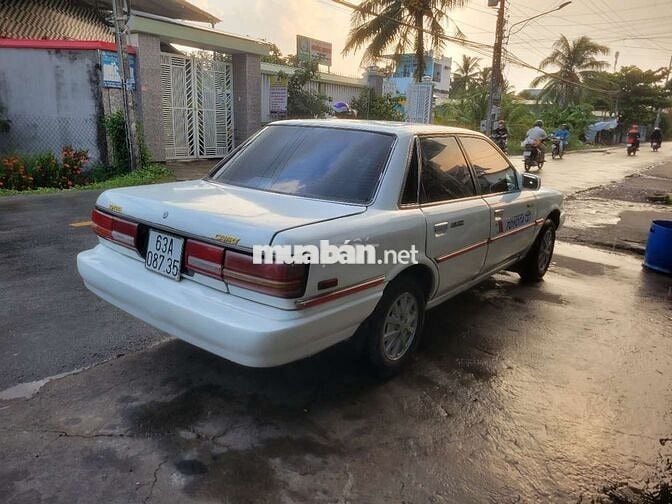 Camry 1987 2.0 MT