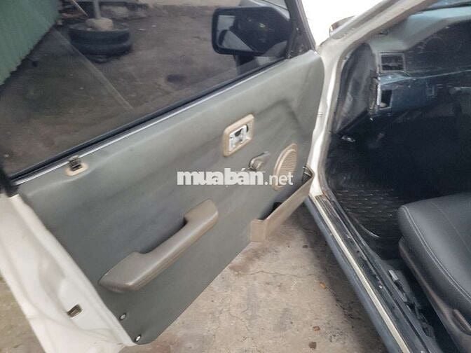 Nissan 1984 số sàn