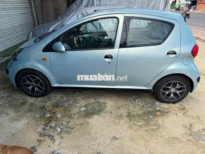 Toyota Aygo 2008 1.0 AT - 111111 km