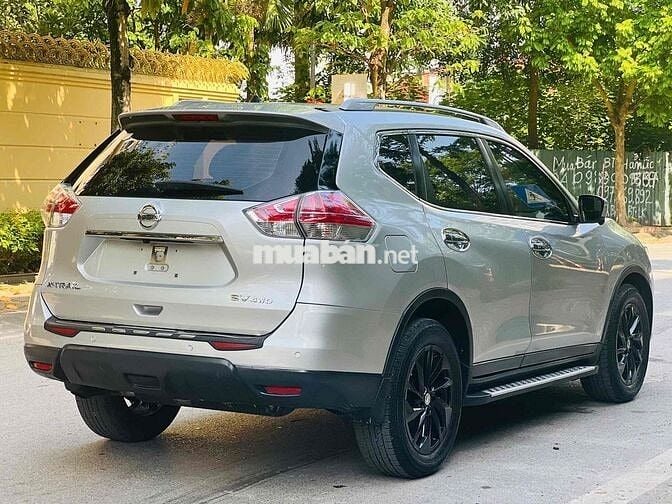 Nissan X trail 2016 2.5 SV 4WD - 80000 km