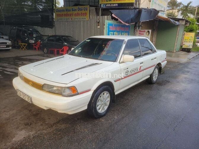 Camry 1987 2.0 MT