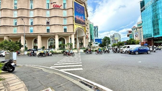 ⭐️Nhà 3 Lầu đẹp Cao cấp hẻm Lý Chính Thắng, P8, Q.3, vào ở ngay