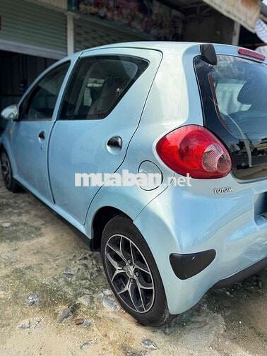 Toyota Aygo 2008 1.0 AT - 111111 km