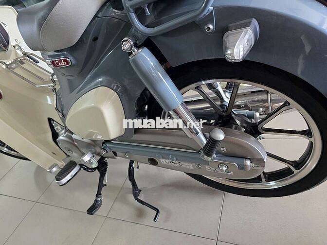 Honda Super Cub 125cc date 2020 mới 97%