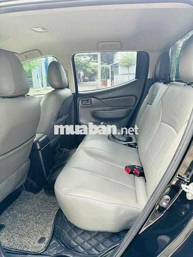 Mitsubishi Triton 2019 4x2 MT - 90000 km