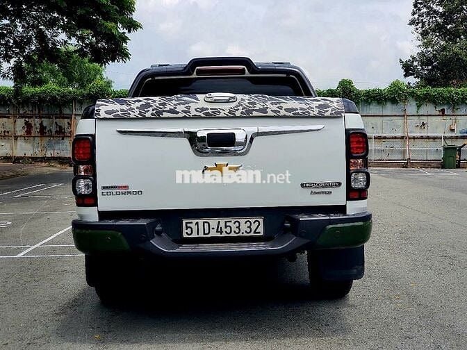 Chevrolet Colorado 2018 LTZ 2.5L 4x4 AT - trắng
