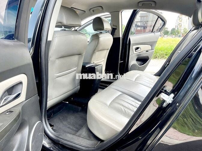 Chevrolet Cruze 2013 LTZ 1.8 AT - đen đẹp