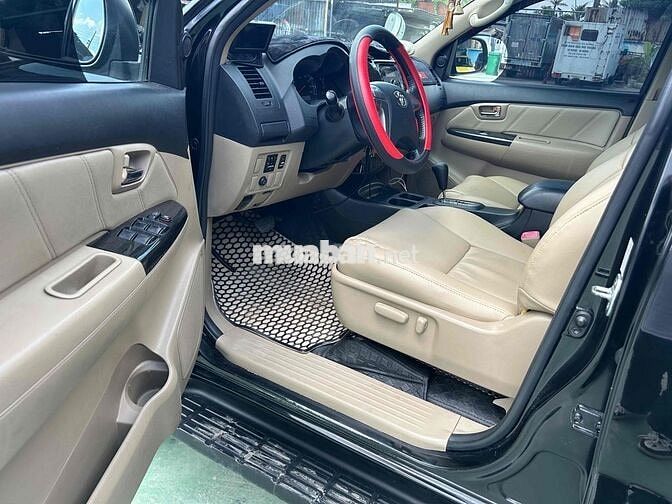 Toyota Fortuner 2014 2.7V 4x2 AT - 88888 km