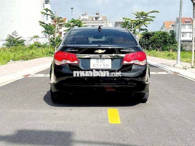 Chevrolet Cruze 2013 LTZ 1.8 AT - đen đẹp