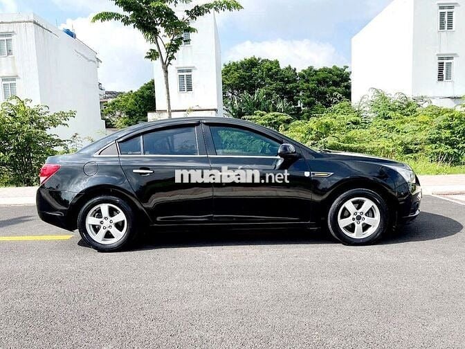 Chevrolet Cruze 2013 LTZ 1.8 AT - đen đẹp