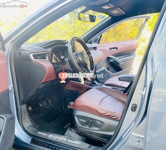 Toyota Corolla Cross 1.8G 2022 - 649 Triệu