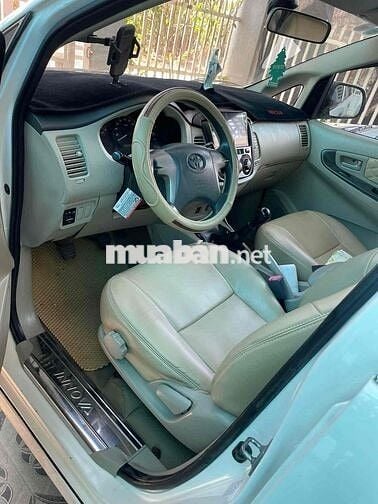 Toyota Innova 2016 2.0E - 82000 km
