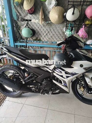 xe côn Yamaha Exciter 150 trắng đen mới 97%