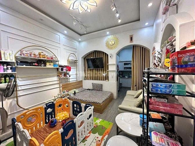 Siêu phẩm đang Kinh doanh NAIL, TÓC sau nhà mặt đường AN ĐÀ