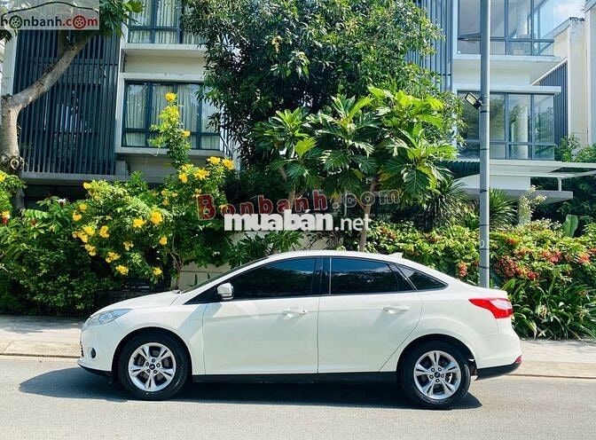 Ford Focus Trend 1.6 AT 2014 - 290 Triệu