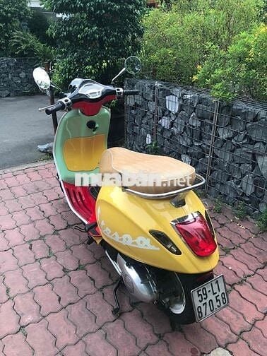 Vespa Primavera. Đẹp long lamh . Bstp e chính chủ