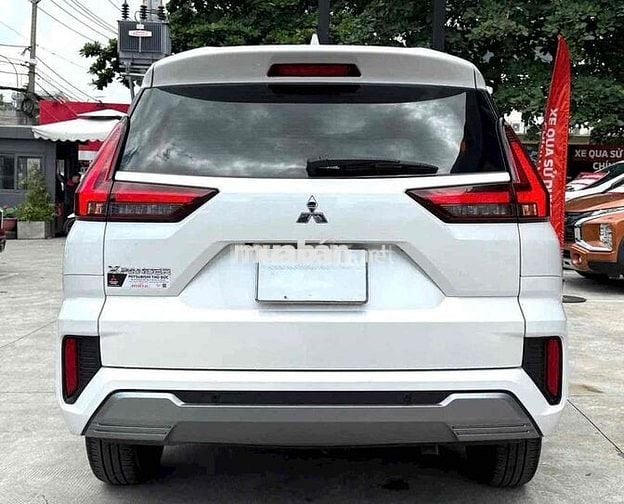 Mitsubishi Xpander 2024 Premium 1.5 AT - 20000 km