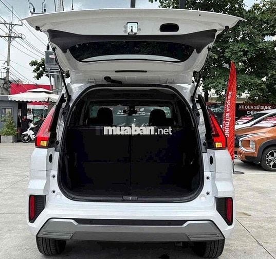 Mitsubishi Xpander 2024 Premium 1.5 AT - 20000 km
