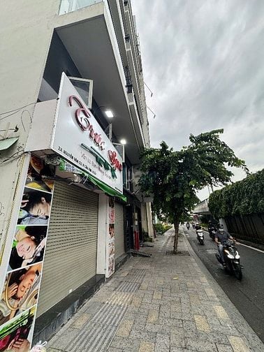 MBKD 25m2 2a Nguyễn Văn Cừ Quận 1