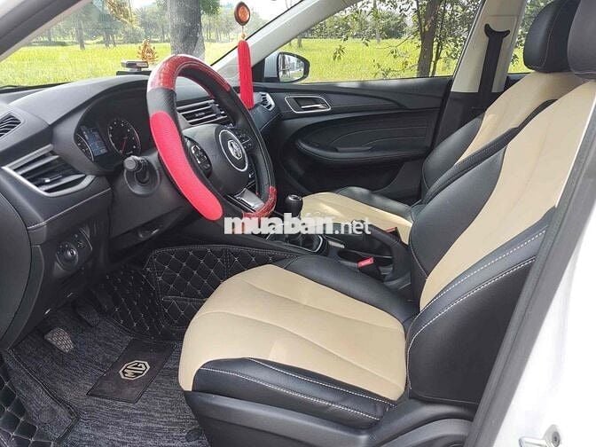 MG MG5 MT 2024 - 8000 km