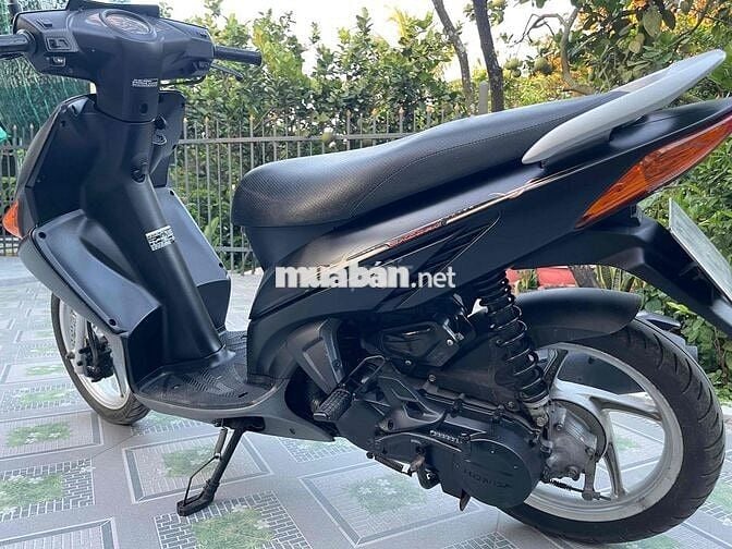 Honda Click 110 máy 1 đời chủ máy nhẹ như xe điện