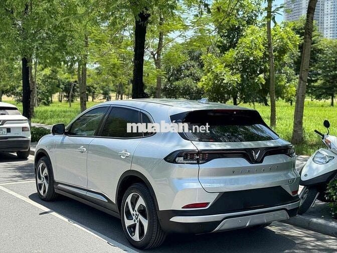 VF8 Eco 2022 GF Mua Pin đi 37.000km!