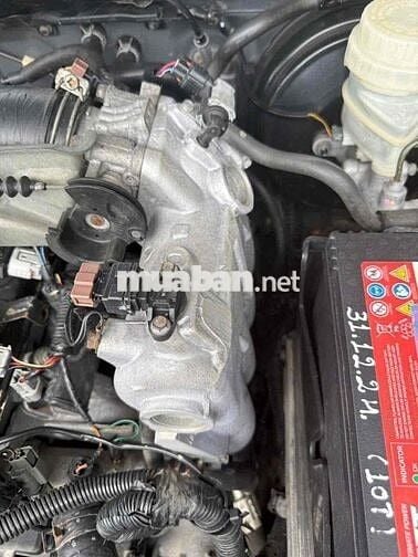 Mitsubishi Triton 2011 GL 2.4 MT 4x4 - 260000 km