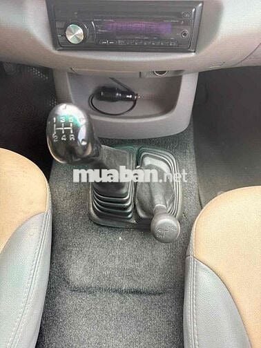 Mitsubishi Triton 2011 GL 2.4 MT 4x4 - 260000 km