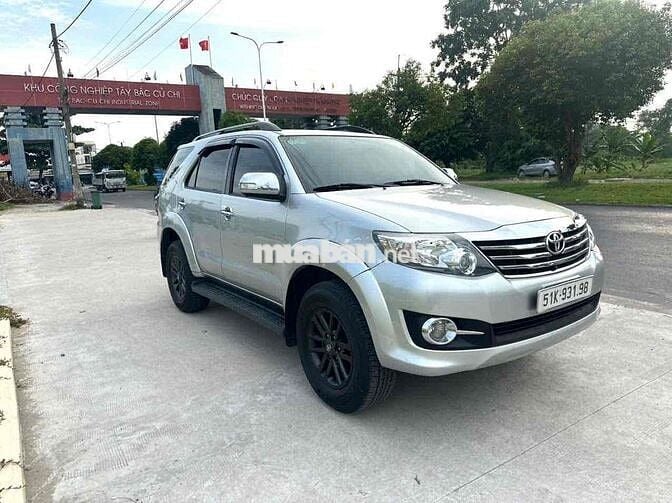 Toyota Fortuner 2016 2.7V 4X2 AT - 86000 km