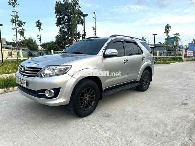 Toyota Fortuner 2016 2.7V 4X2 AT - 86000 km