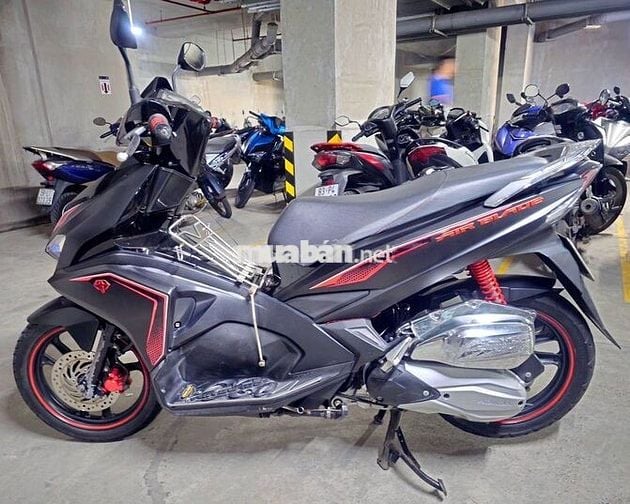 Honda Air Blade 125 chính chủ – máy êm – xe đẹp
