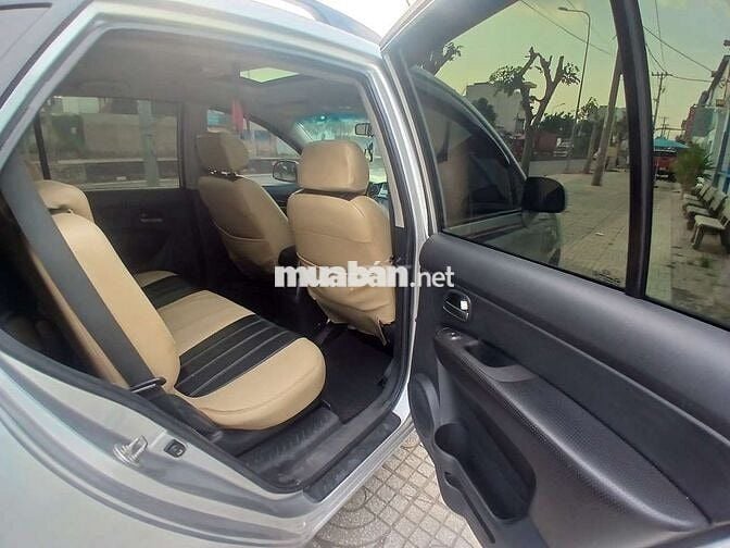 Chính chủ bán kia carens 2009 số tự động.biển sg