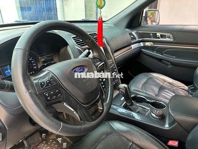 Ford Explorer 2018 2.3L Ecoboost - 119000 km