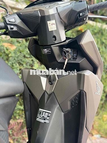 vario màu vàng cát 2017 0d0 6000