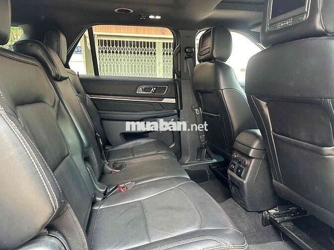 Ford Explorer 2018 2.3L Ecoboost - 119000 km