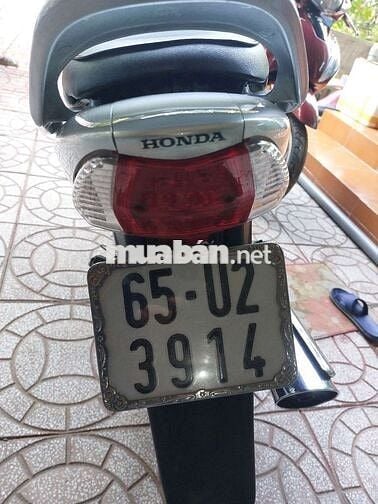 Fux Fi 2010. Xe rin đẹp. Bs65 ngay chủ