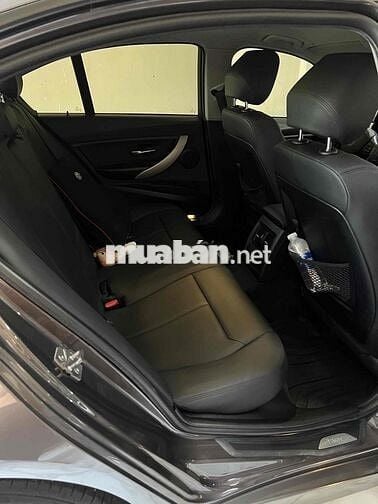 BMW 2013 320i - 94000 km