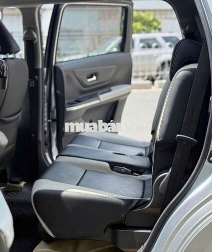 Veloz Cross siêu lướt, xe gd 1 chủ  (GIÁ CÒN GIẢM)
