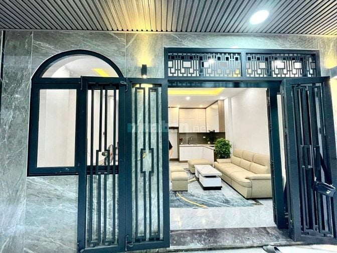 NHÀ 5 TẦNG MỚI ĐẸP TẠI PHỐ YÊN HÒA, CẦU GIẤY. GIÁ 8,3 TỶ.