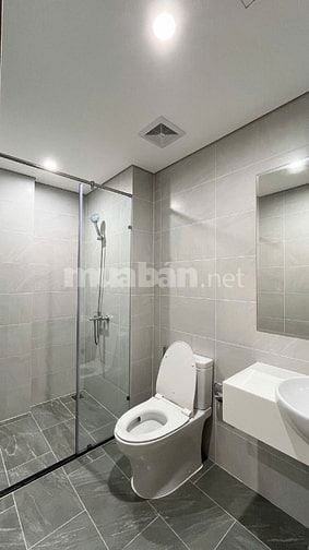 Cho thuê nhanh căn hộ 2PN dt lớn tại Vinhomes Grand Park giá cực tốt