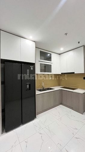Cho thuê nhanh căn hộ 2PN dt lớn tại Vinhomes Grand Park giá cực tốt